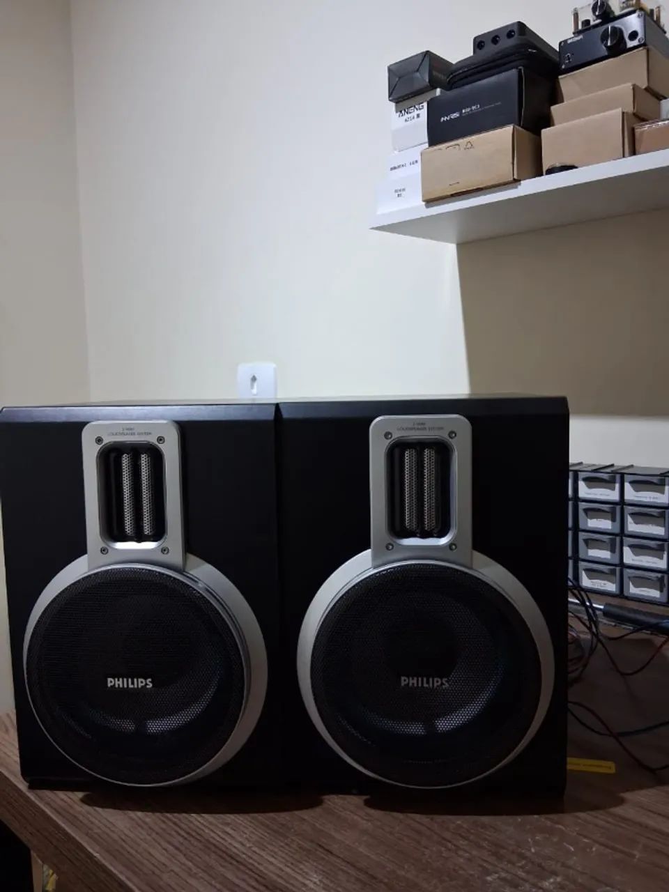 Caixas de Som Philips MCM765 