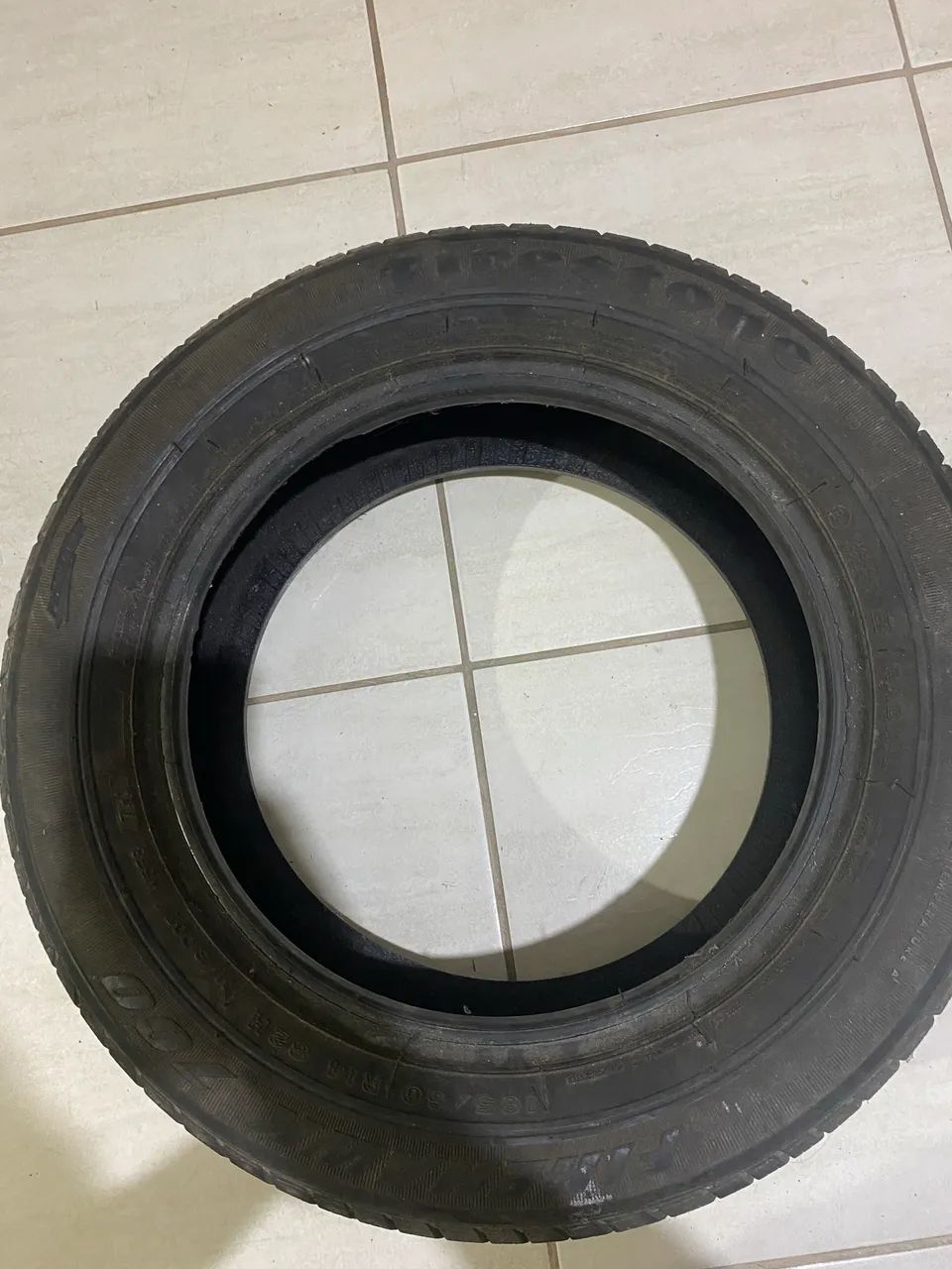 Pneu 14  - Foto 2