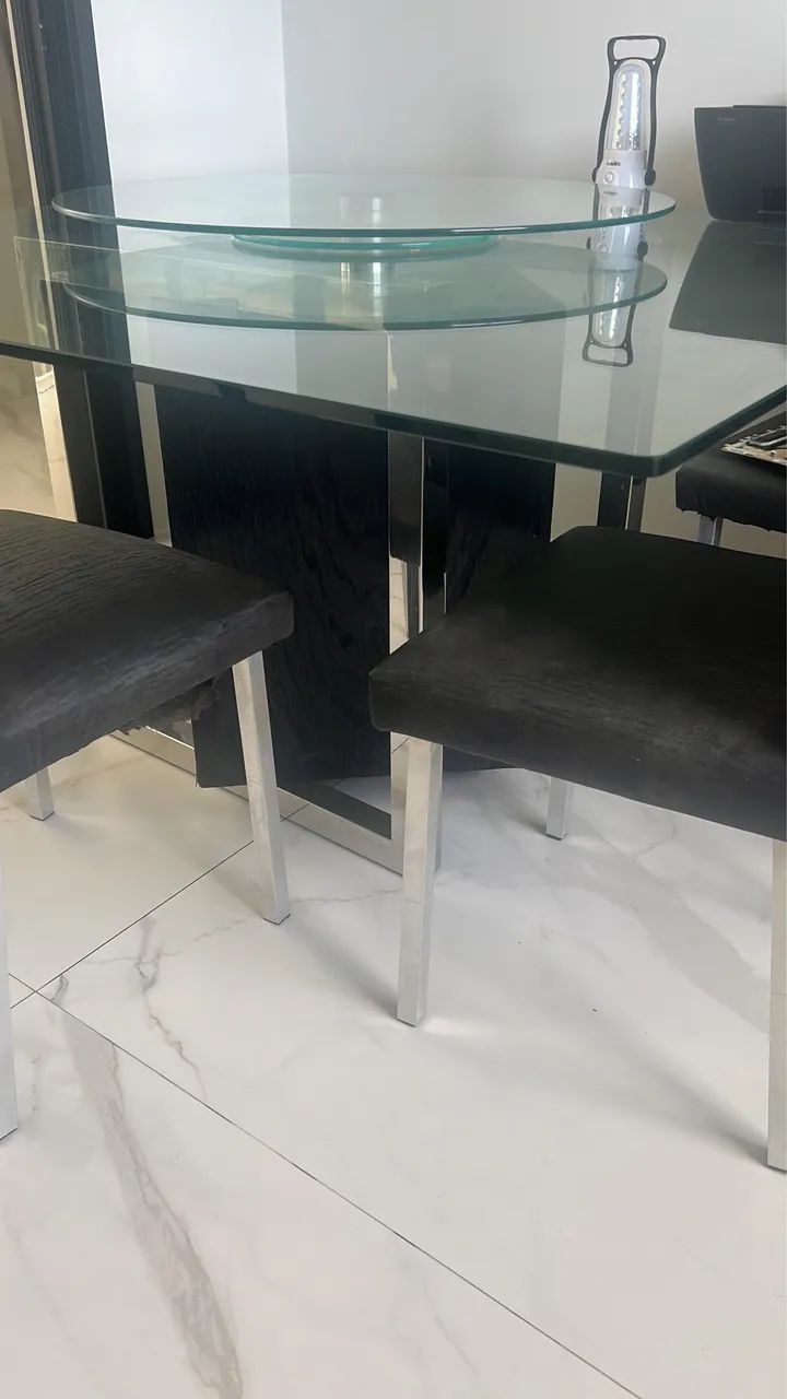 Mesa + 8  cadeiras  - Foto 2