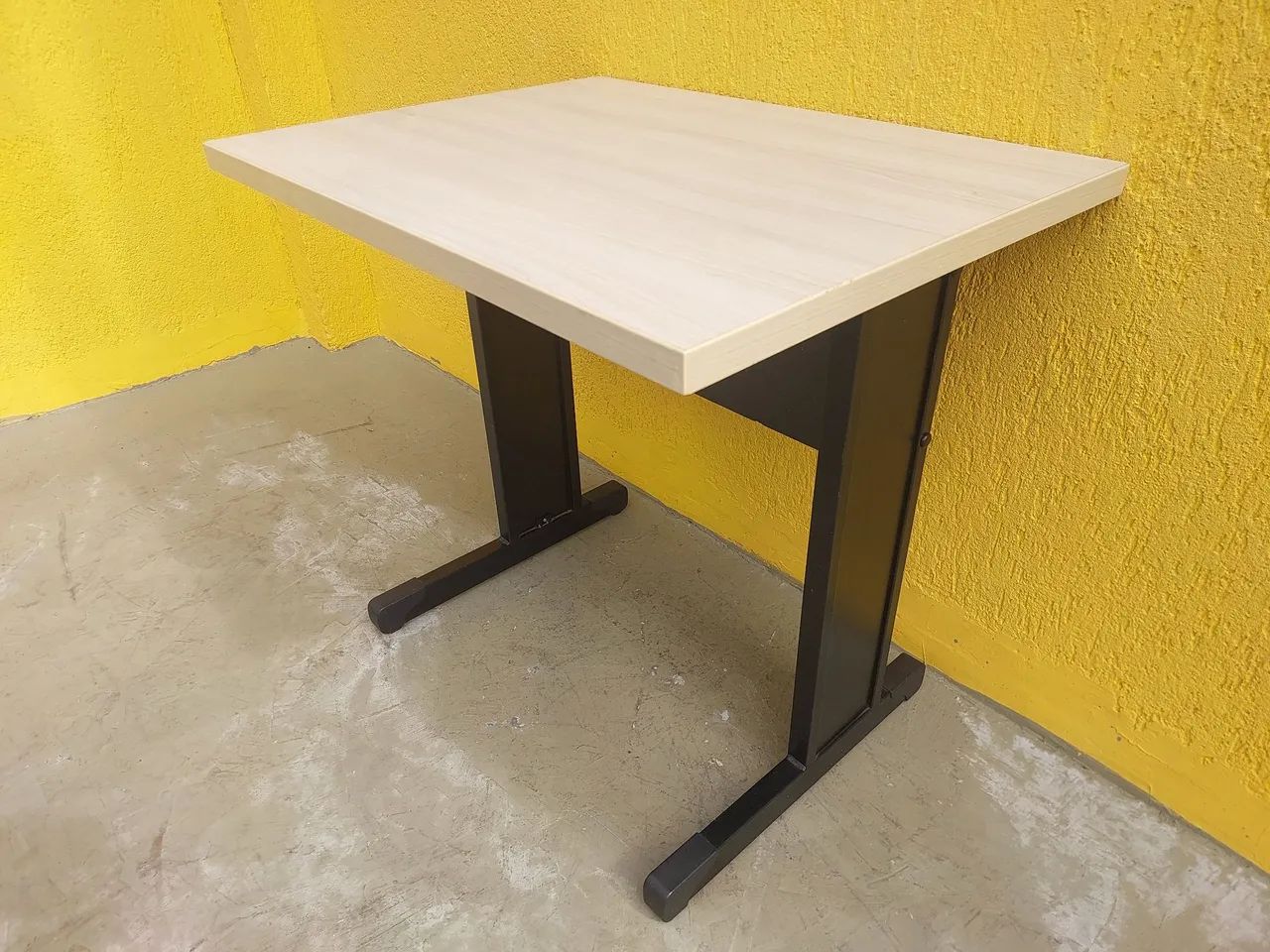 Mesa escritório 80x60cm - Foto 2