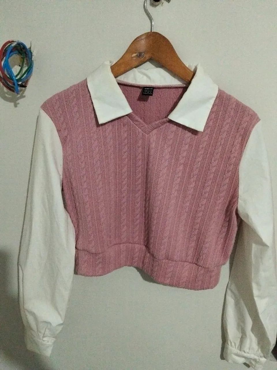 Camisa social + suéter 
