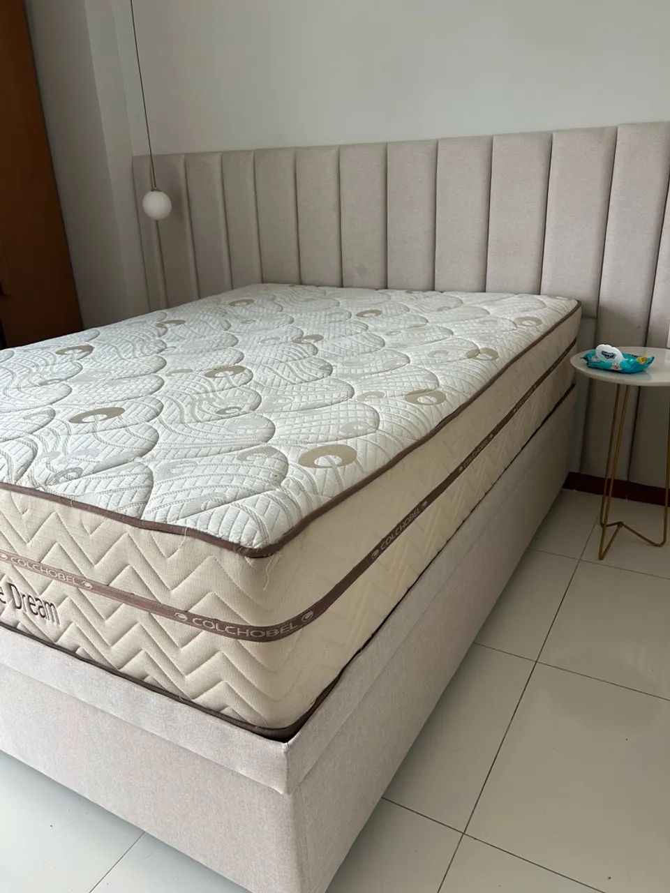 Vendo BOX  BAÚ E CABECEIRA MODULAR 