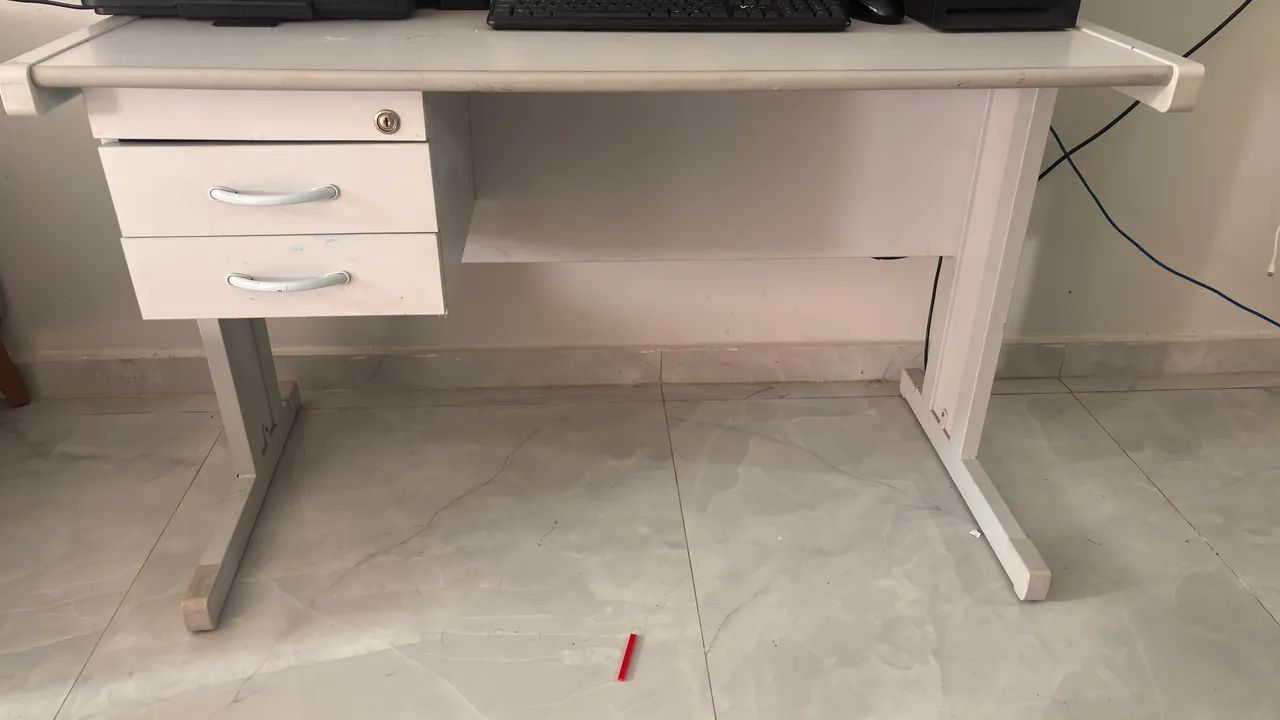 Mesa para escritório 