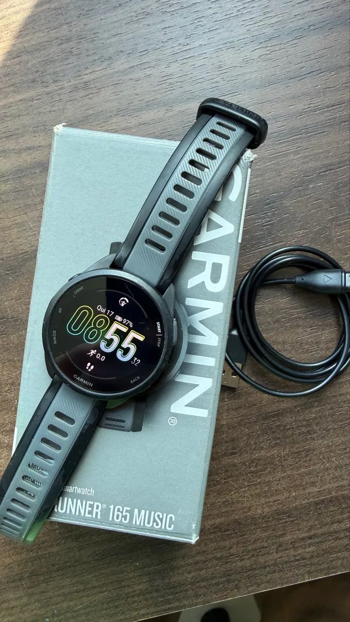 Relógio Garmin 165 - Music