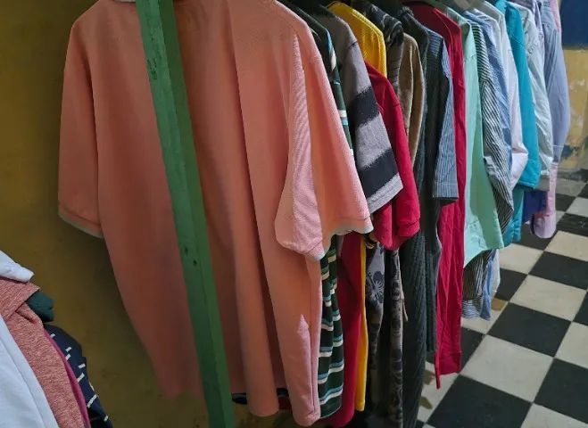  ROUPAS PRA BRECHÓ LOTES COM 155 PEÇAS 