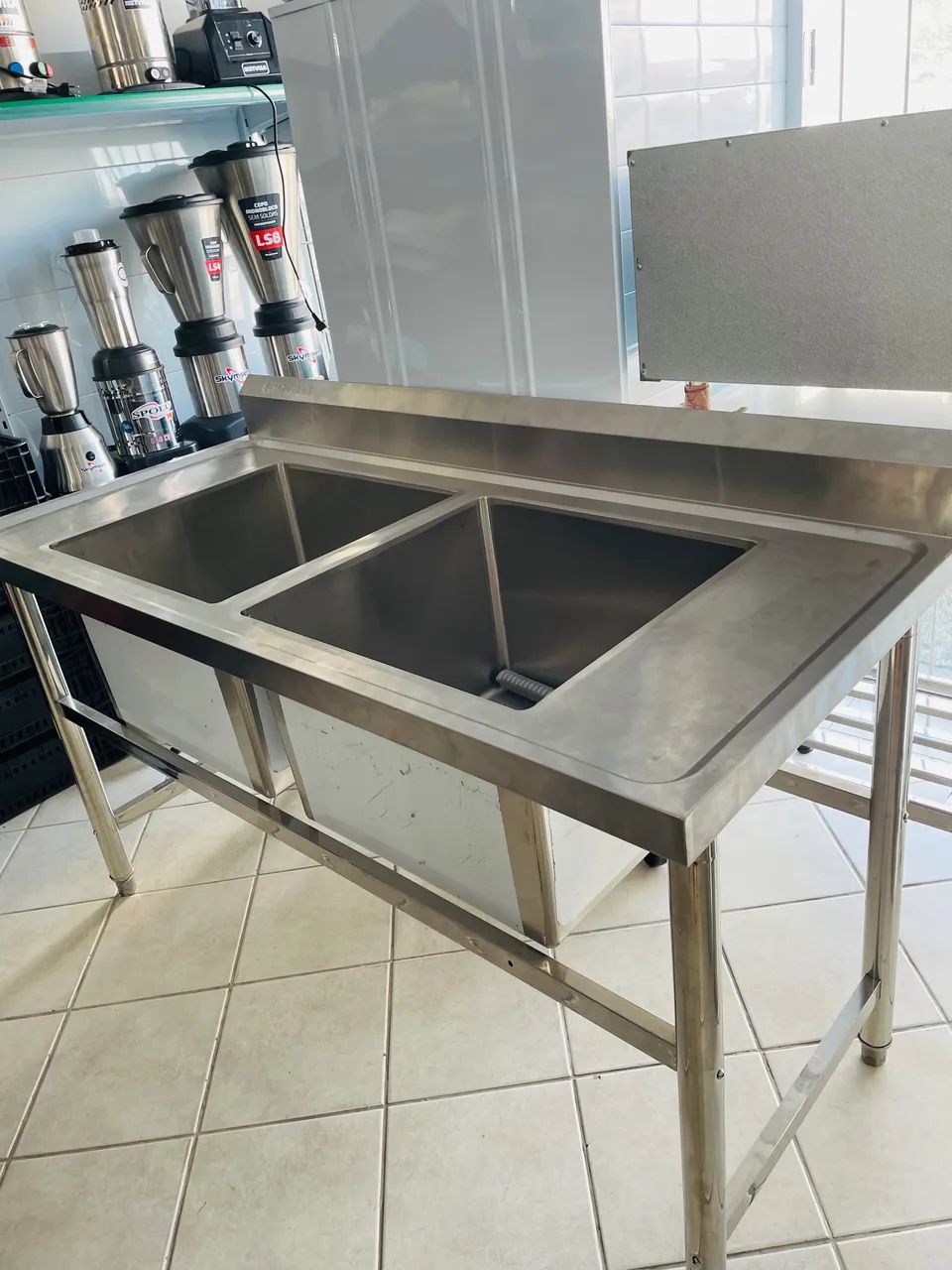 MB Pia industrial inox 2 Cubas 150x70 