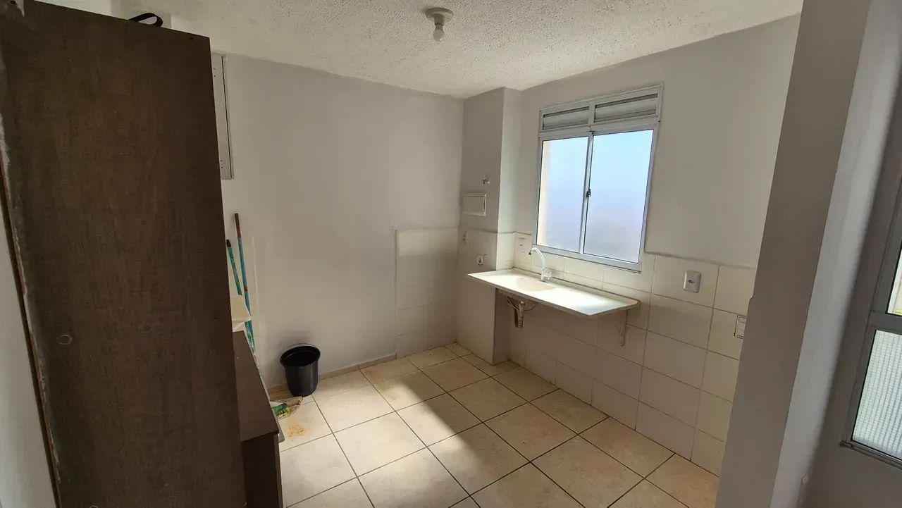 Apartamento 2 Quartos Condomínio Gran Royalle setor Morada do Sol - Foto 2