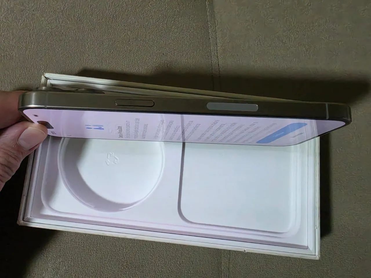IPHONE 15 PRO MAX TITANIUM NATURAL  - Foto 3