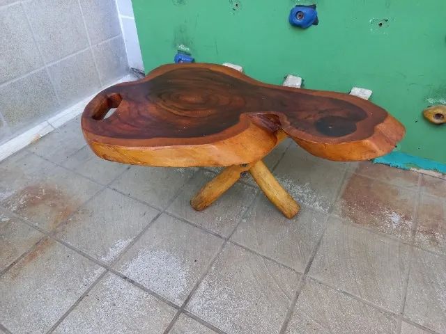 Mesinha madeira maciça em tripé. - Foto 4
