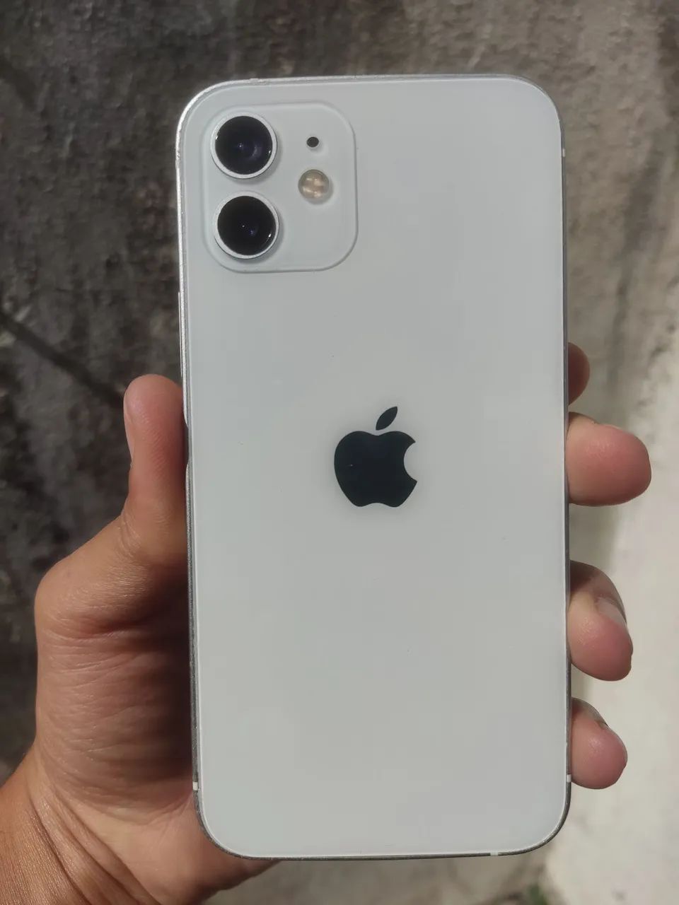 iPhone 12