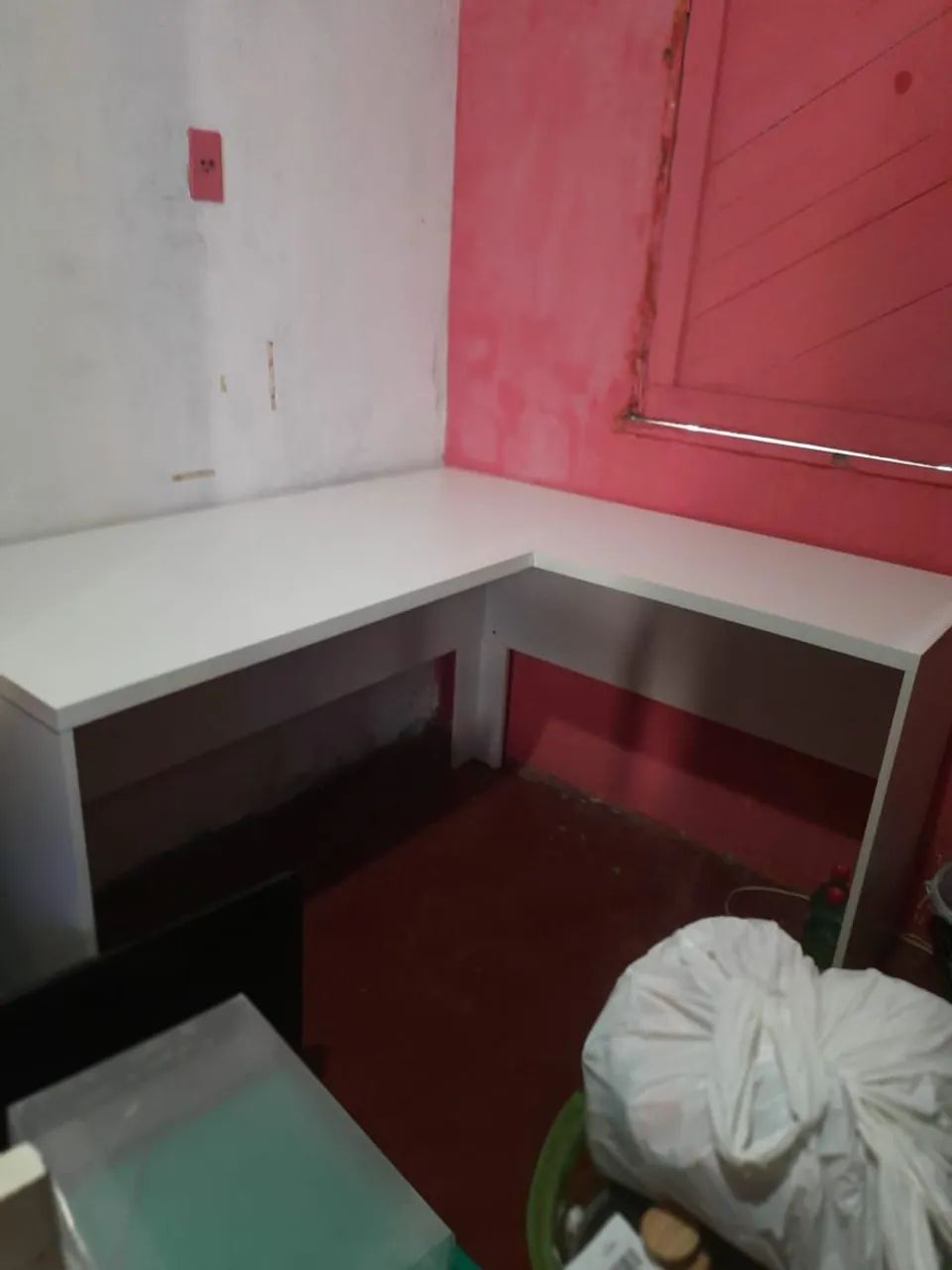Mesa L, 400 reais
