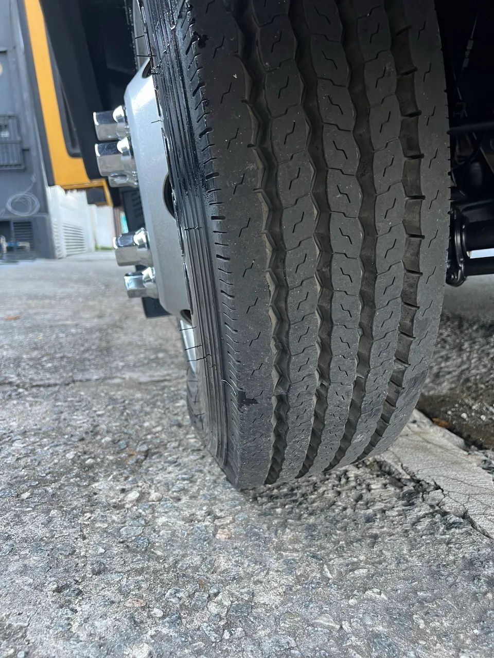 Micro Ônibus ano 2015   29 Lugares  iveco 70c17 - Foto 9