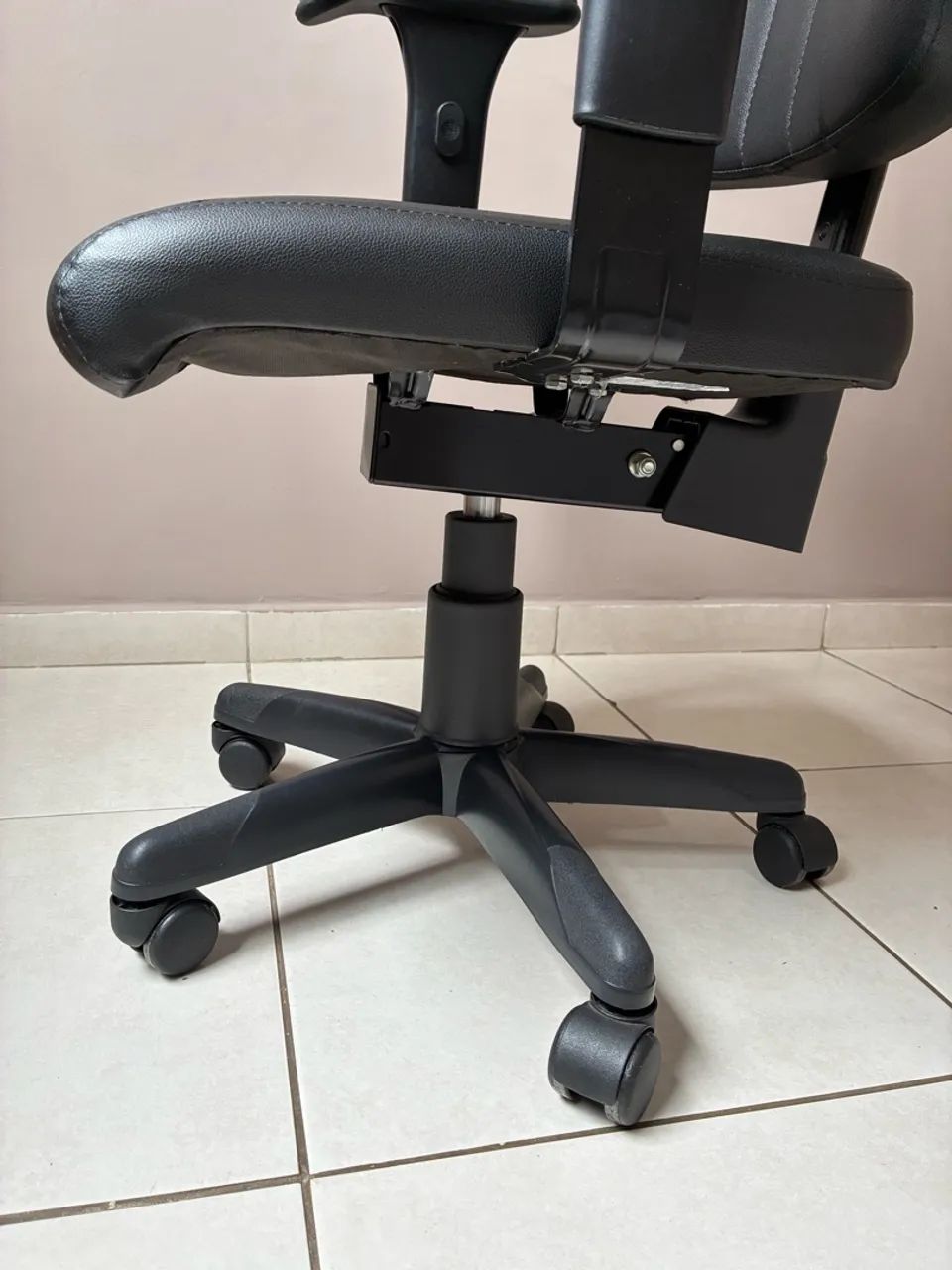 Cadeira escritório  - Foto 4