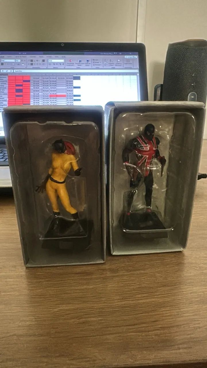 MINIATURAS UNION JACK + FELINA MARVEL EAGLEMOSS