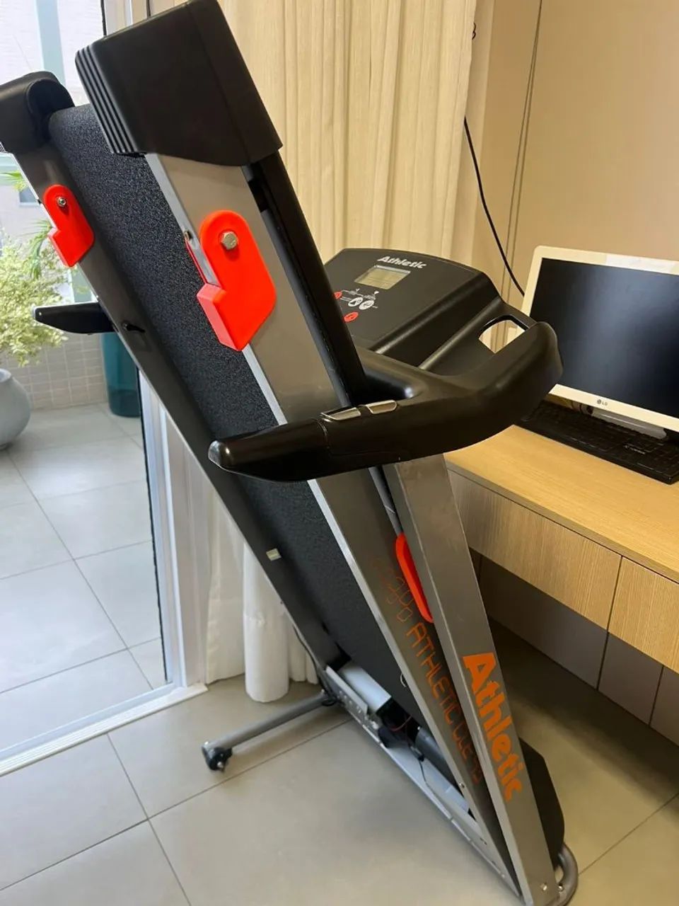 Esteira Athletic CLE 45 - Foto 4