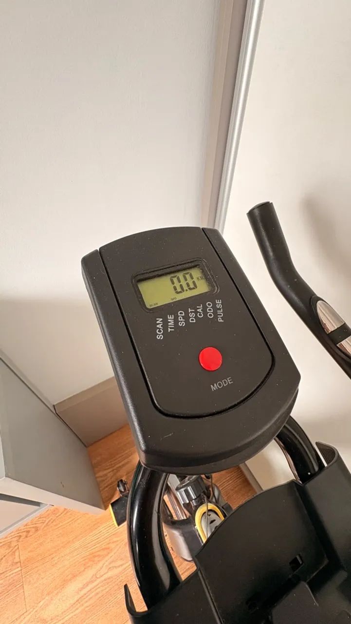 Bike Ergométrica com Medidor