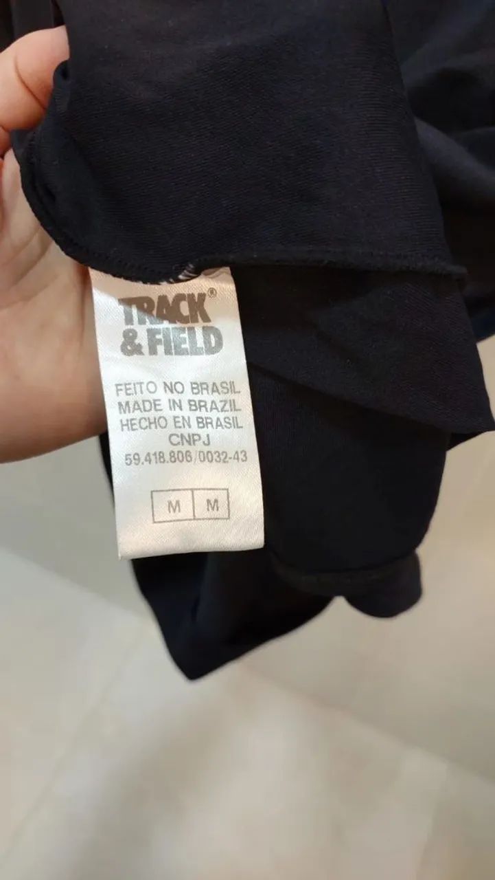 Blusa Feminina Track Filo.Tamanho M.Novissima.Busro 59cm;Alrura62cm. - Foto 3