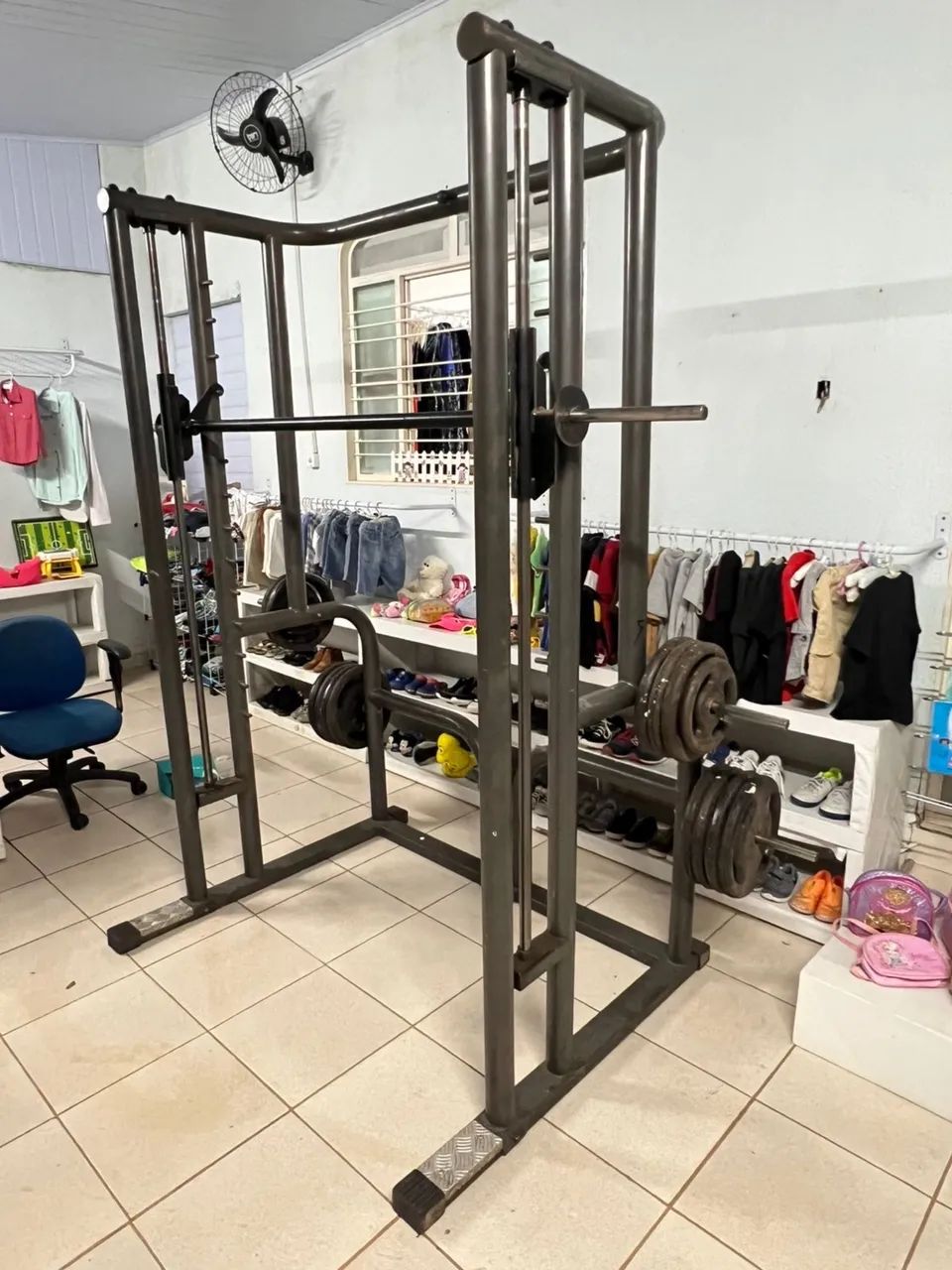 Máquina Smith Academia  - Foto 4