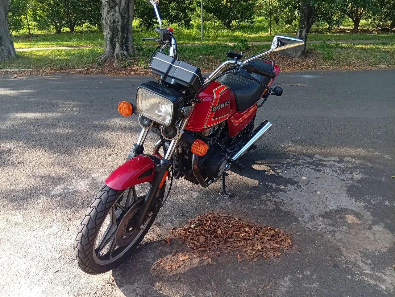 CB 450 - Foto 3