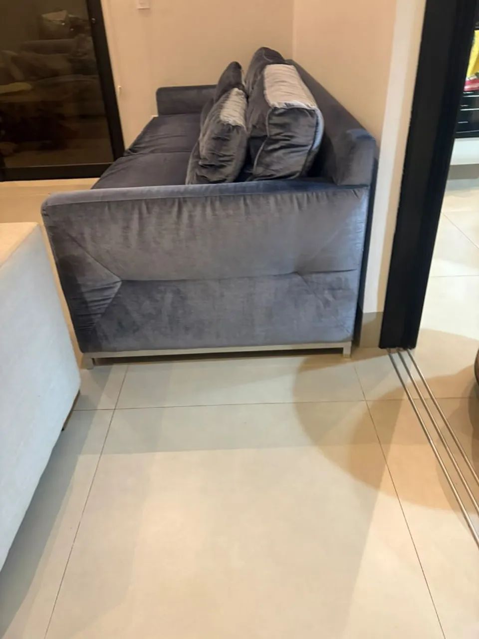 Sofa Duneli Suede aveludado 2,40  - Foto 3