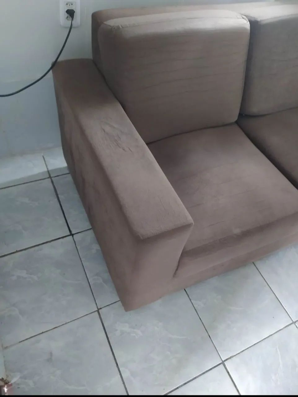 Vendo sofá de 3 lugares GMAG - Foto 3