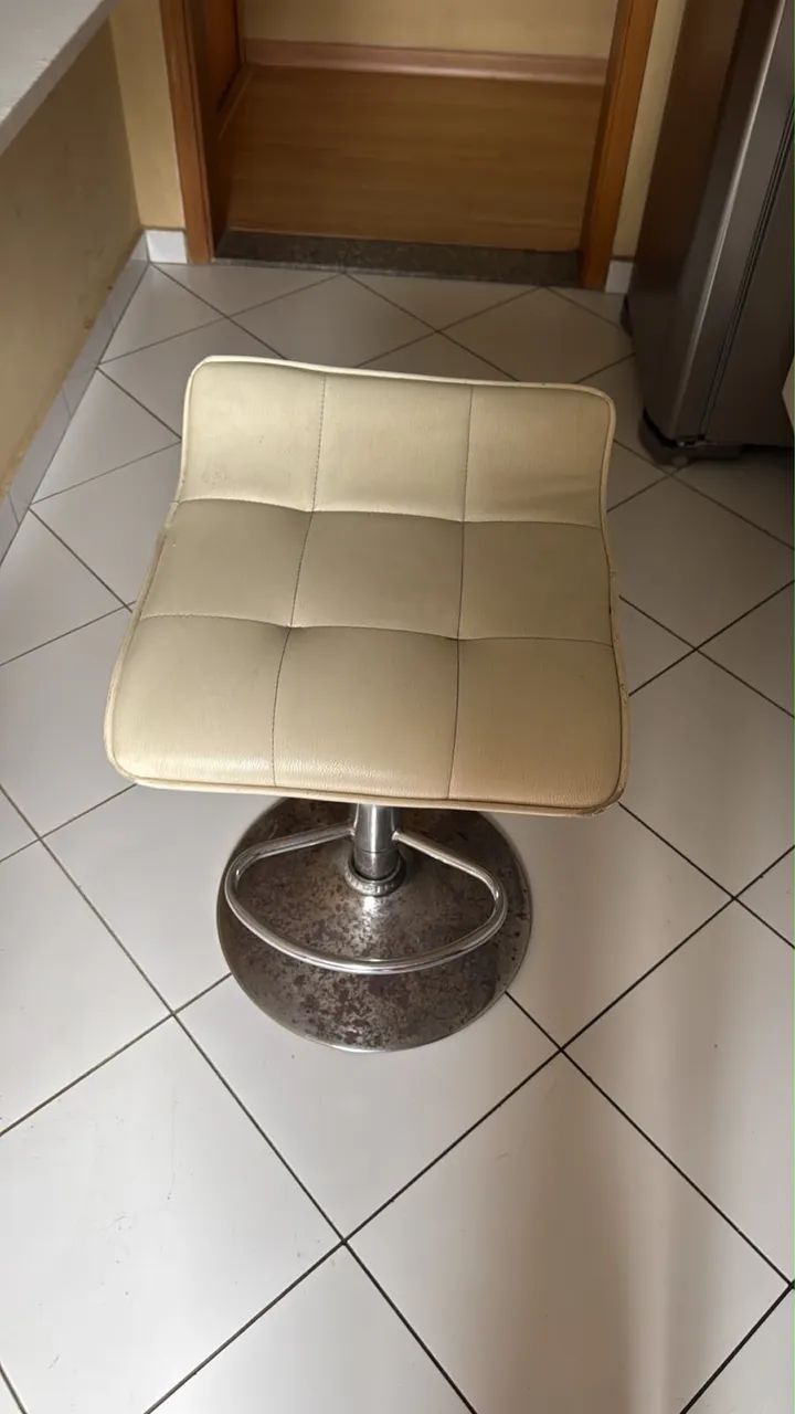 Par de Banquetas - Foto 3