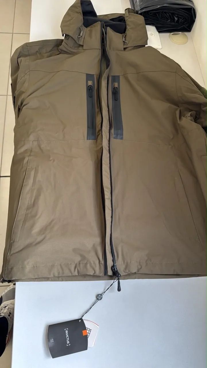JAQUETA RAIN 3.0 INVICTUS  - Foto 3