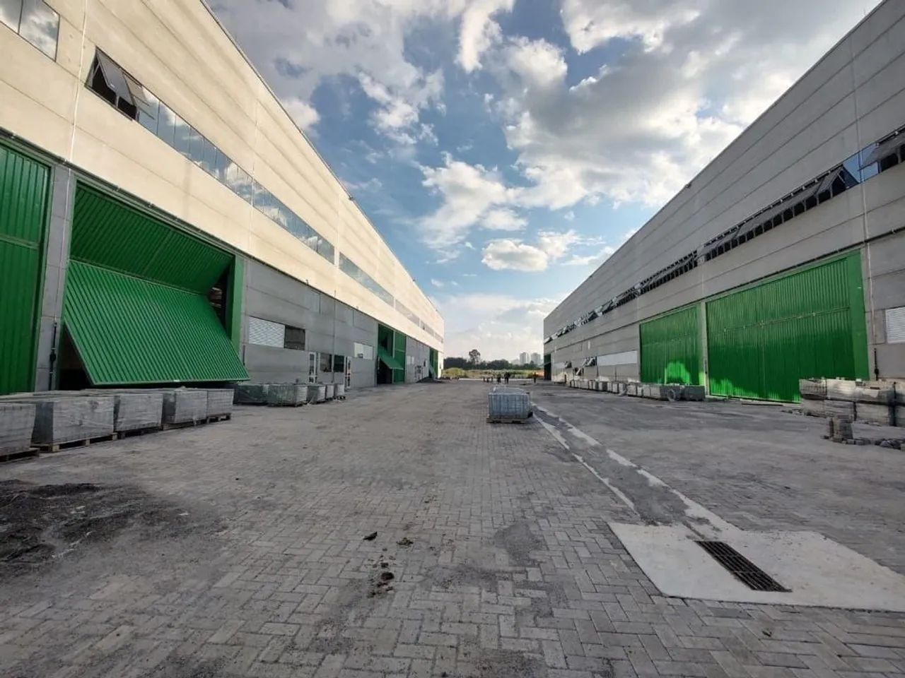 GALPAO COMERCIAL em SANTO ANDRÉ - SP, PARQUE JAÇATUBA