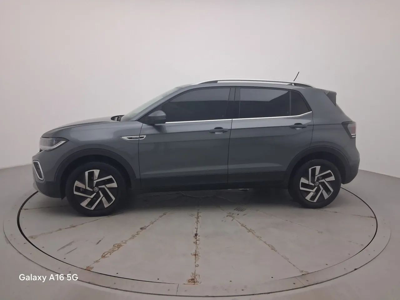 Volkswagen T-Cross Highline 1.4 TSI Flex 16V 5P AUT, foto 2 de 18