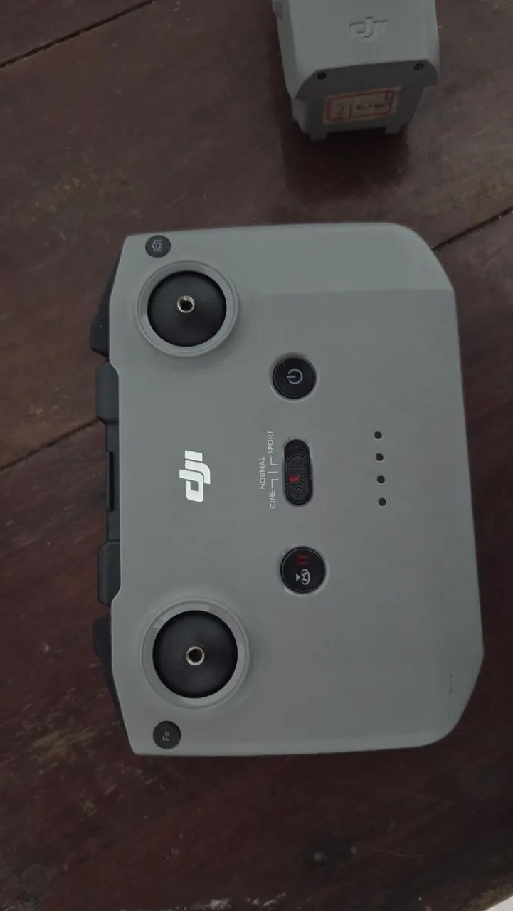 Drone Dji air 2S pra conserto - Foto 2