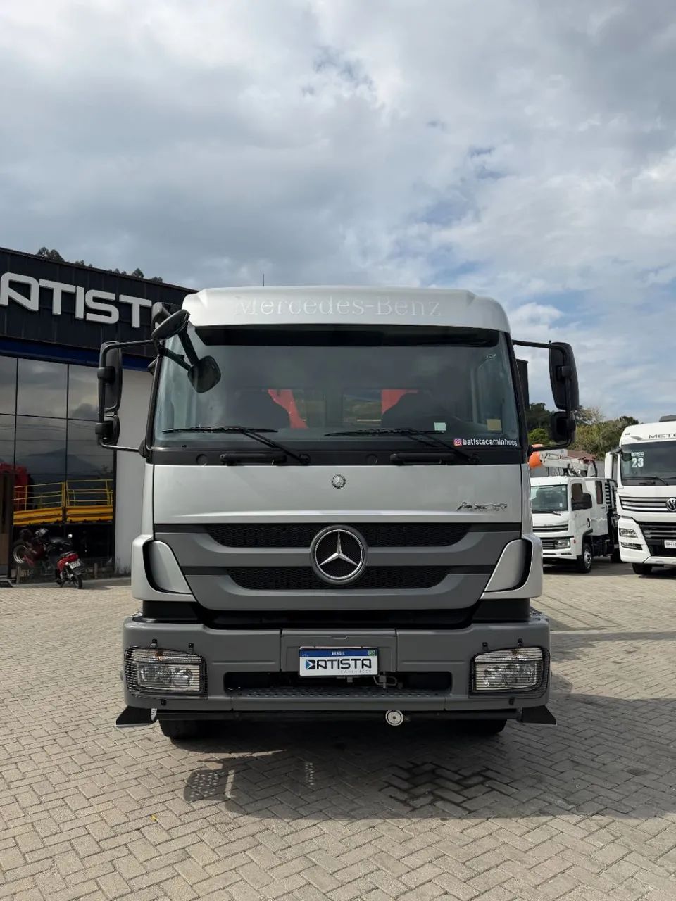 Axor 3131 6x4 2p (diesel)(E5) - Foto 2