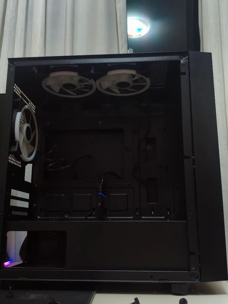 Gabinete Preto com Fans - Foto 2