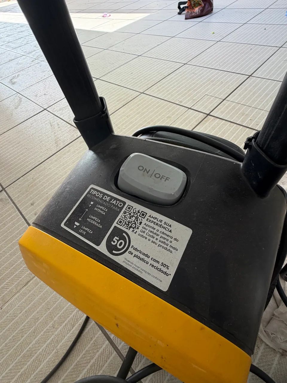 Vendo lavadora a jato Eletrolux  - Foto 2