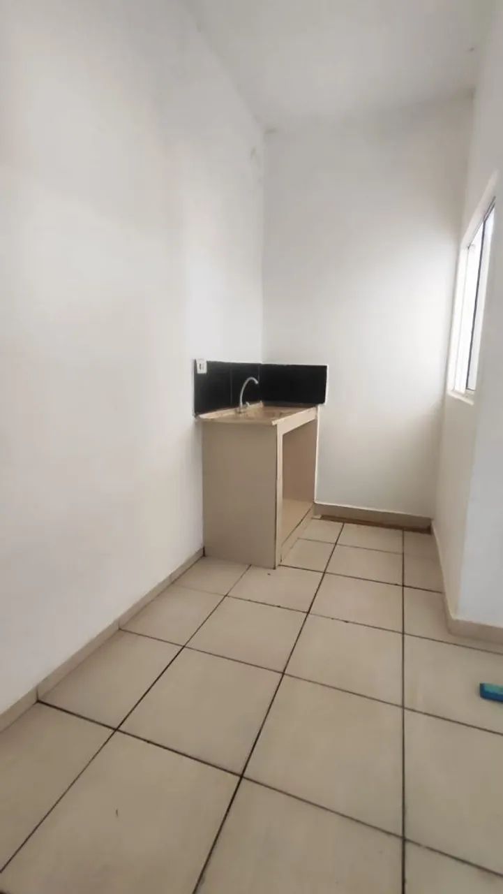 Alugo Kitnet no Garavelo  - Foto 3