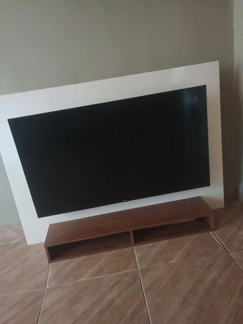 Vendo televisão 43 polegadas com painel junto. - Foto 2