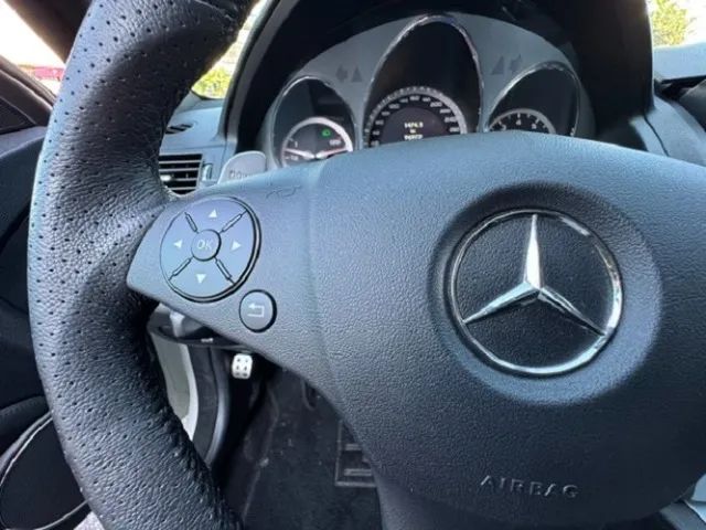 Mercedes-Benz Classe C AMG 6.2 V8 Aut., foto 17 de 20