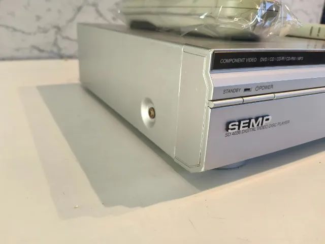 DVD PLAYER SEMP SD-4036 - CONTROLE + FILME DE BRINDE - LEIA A DESCRIÇÃO  - Foto 4