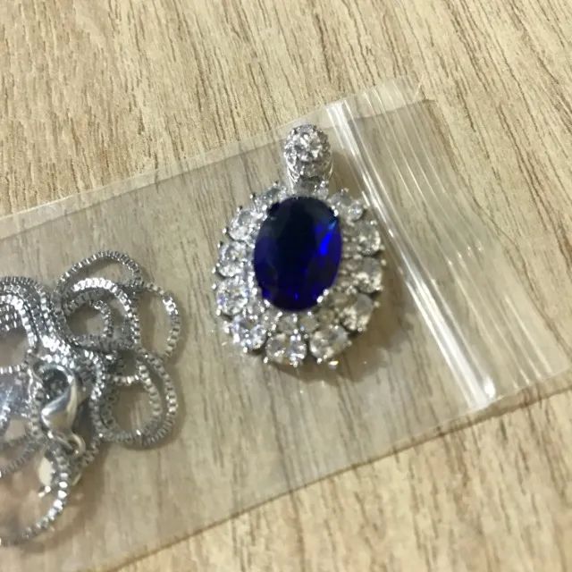 Colar com pingente azul - Foto 5