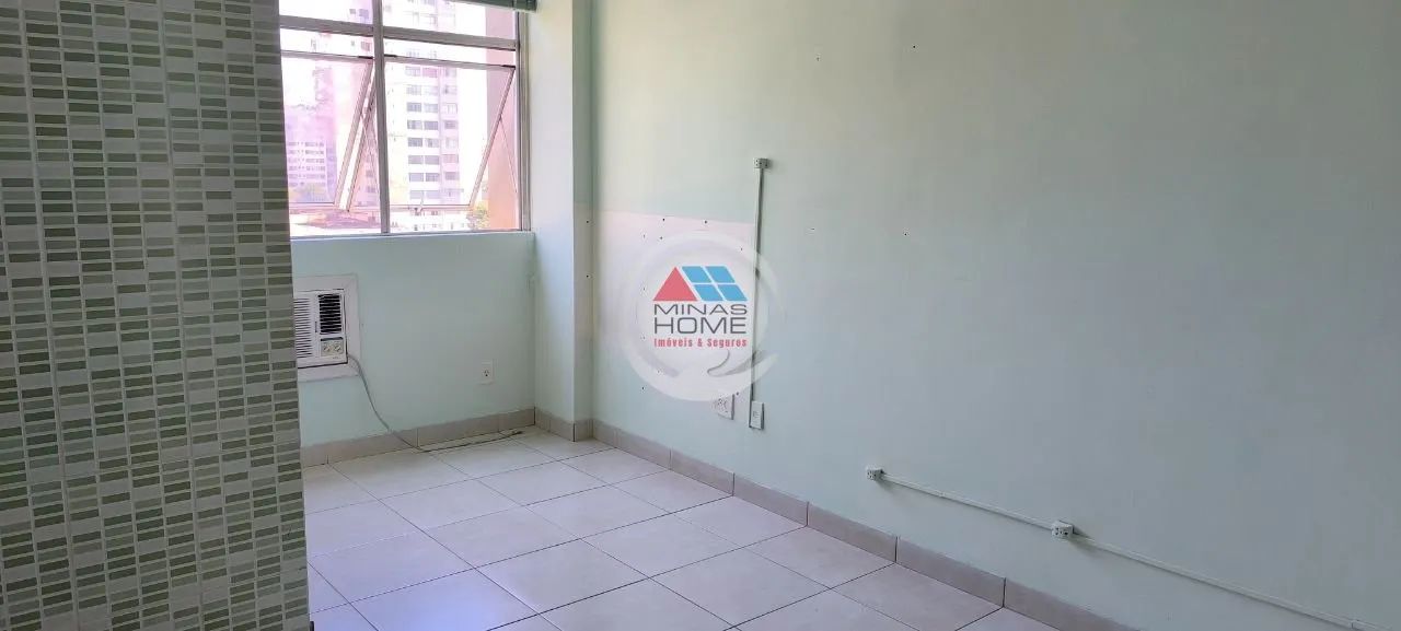 Sala com banheiro no Executive Center rua Guajajaras com Curitiba - Foto 3