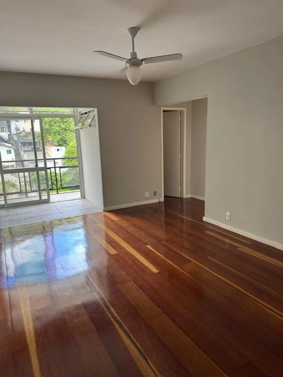 Alugo apartamento no Centro com 2 quartos e garagem - cod 91021 - Foto 2