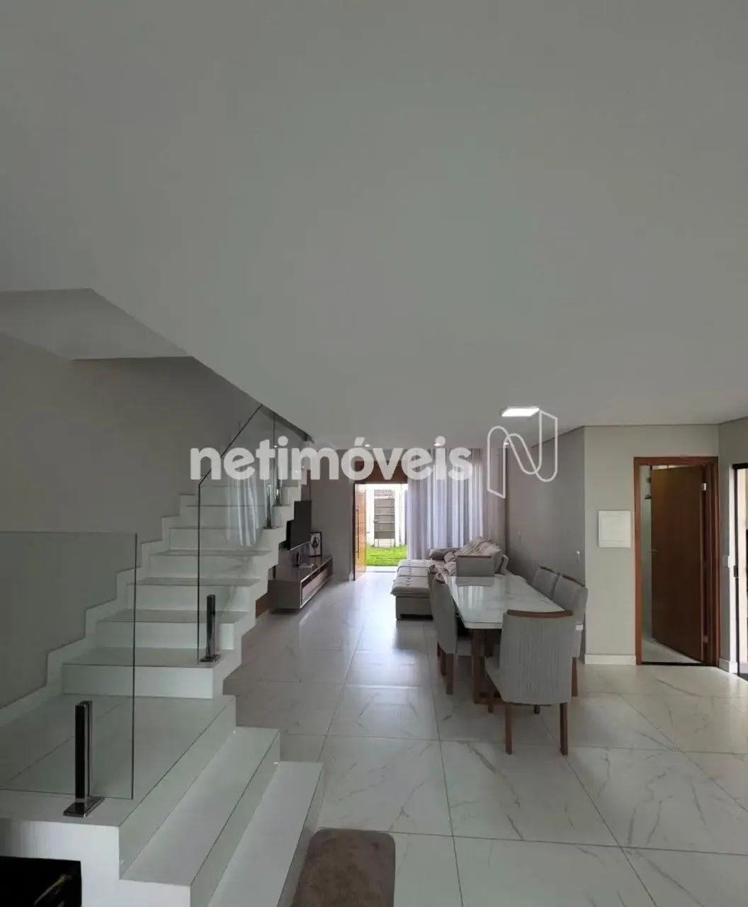 CASA DE LUXO EM SARZEDO. - Foto 4