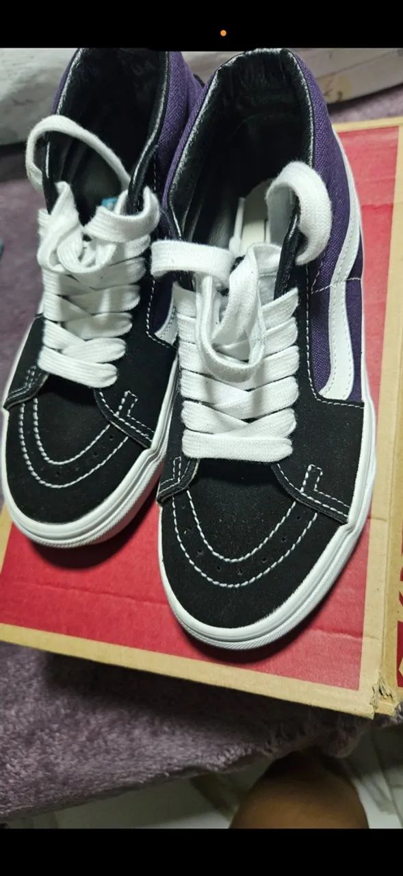 Tênis vans preto e roxo