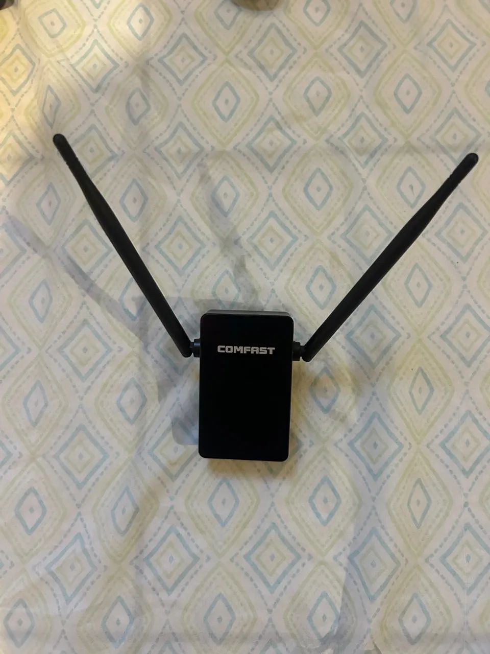 Amplificador de sinal Wi-Fi 