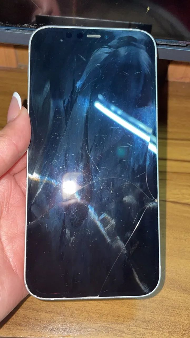Iphone 12 - Com defeito  - Foto 2