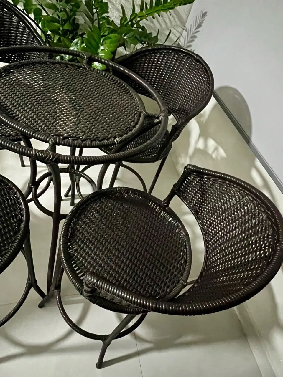 Mesa de sacada com 4 cadeiras  - Foto 5