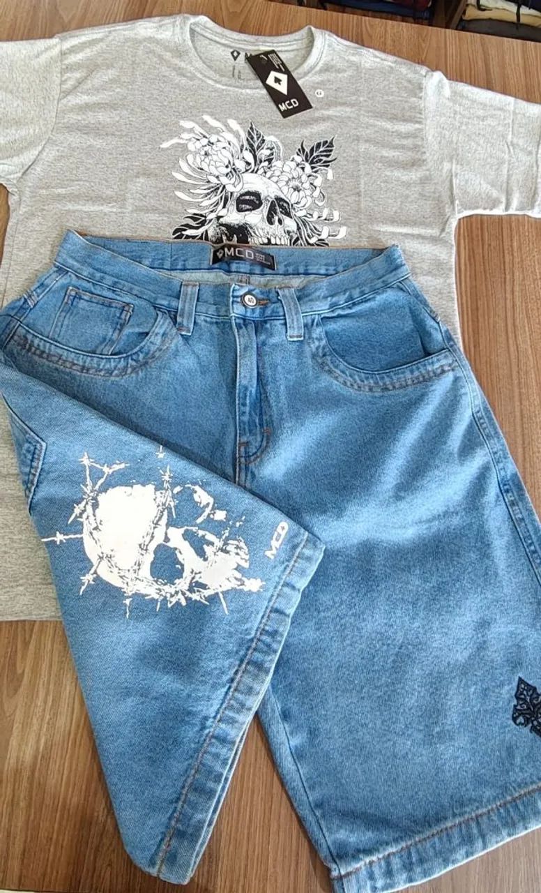 Roupas acessórios 