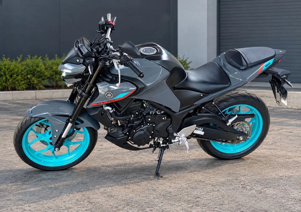 YAMAHA MT-03 23/24 - Foto 3