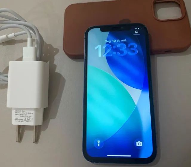 VENDO IPHONE 12