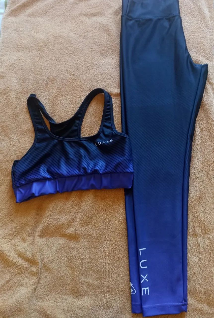 Roupa de Academia 
