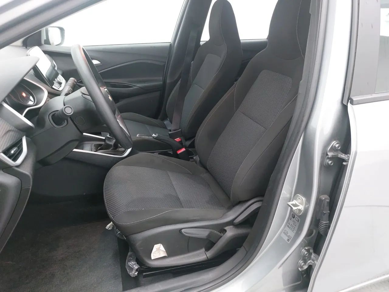 Chevrolet Onix Hatch LT 1.0 12V Flex Mec. 4P, foto 16 de 18